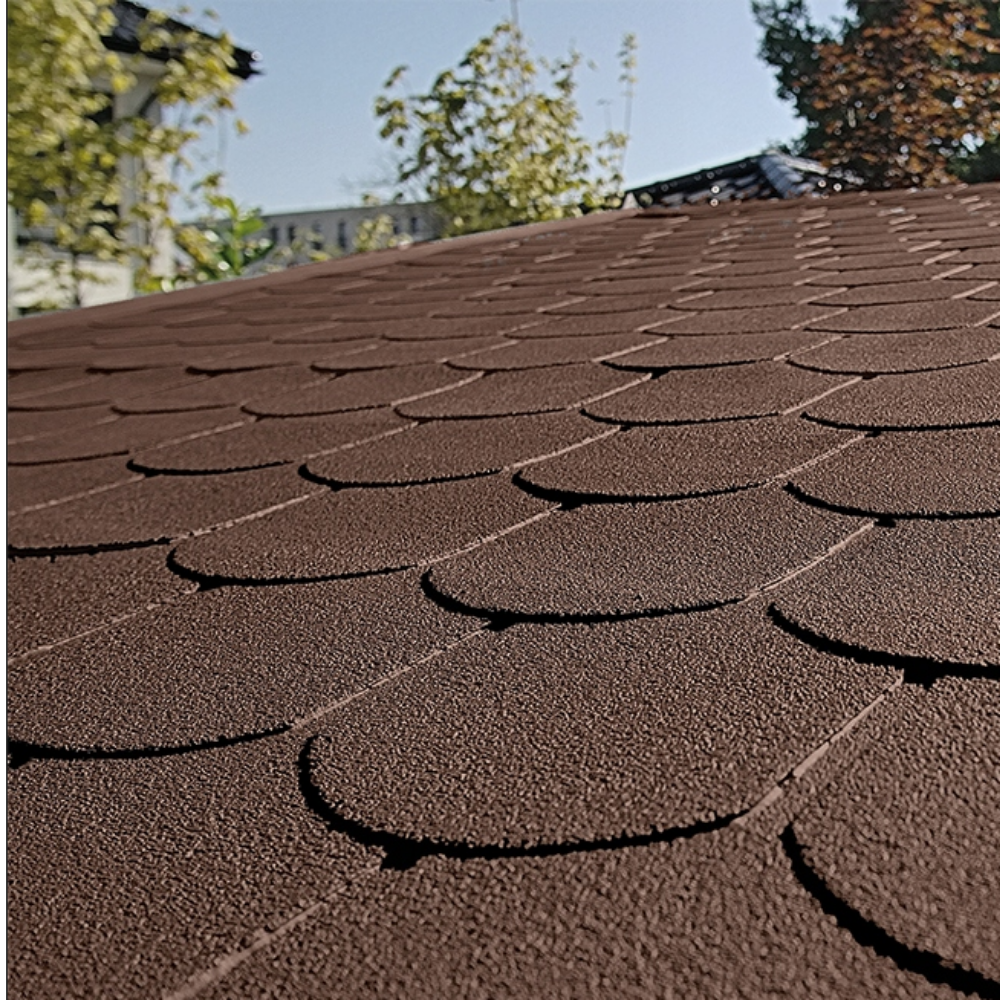 Brown liquid roof membrane 1.5kg, provides durable and waterproof protection, easy to apply for professional-grade roof sealing results
