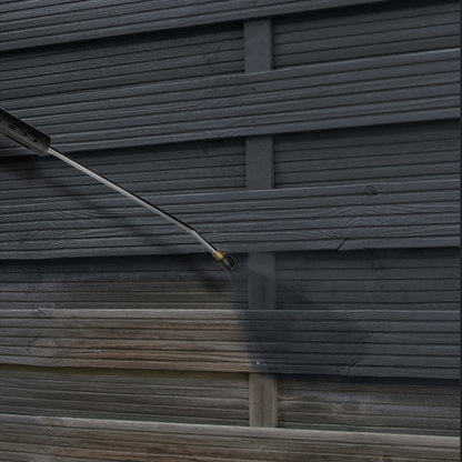 Anthracite liquid roof membrane 1.5kg, provides durable and waterproof protection, easy to apply for professional-grade roof sealing results